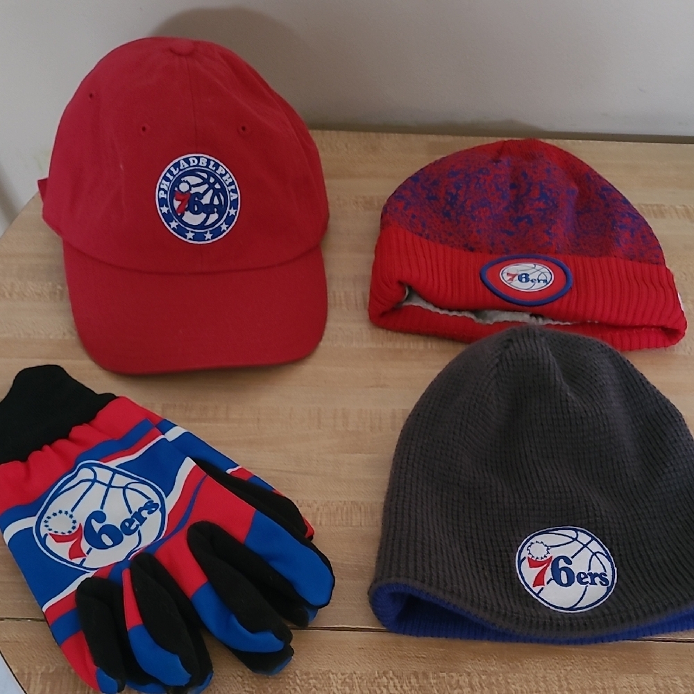 Philadelphia 76ers Hat and Glove Set - Red and Blue brand new!!  New used